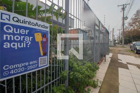 Casa à venda com 150m², 2 quartos e 4 vagas Casa à venda com 150m², 2 quartos e 4 vagasPlaquinha