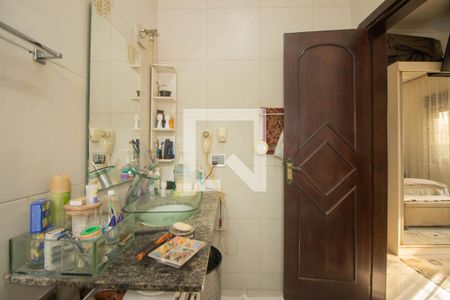 Casa à venda com 150m², 2 quartos e 4 vagas Casa à venda com 150m², 2 quartos e 4 vagasBanheiro