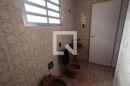 Casa à venda com 120m², 3 quartos e 2 vagasBanheiro