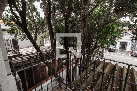 Casa à venda com 120m², 3 quartos e 2 vagasVaranda 