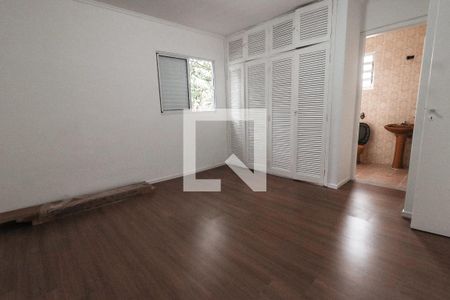 Casa à venda com 120m², 3 quartos e 2 vagasQuarto 2