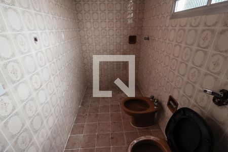 Casa à venda com 120m², 3 quartos e 2 vagasBanheiro