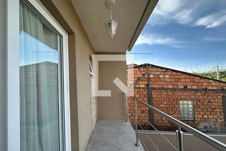 Casa à venda com 92m², 2 quartos e 2 vagasVaranda da suíte 1