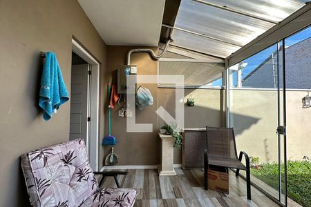 Casa à venda com 92m², 2 quartos e 2 vagasLavanderia 