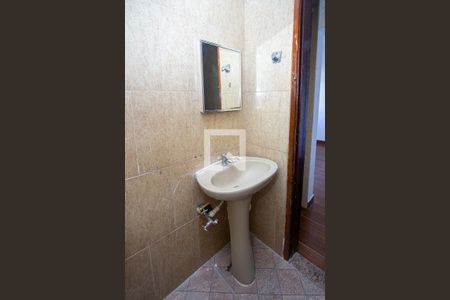 Casa para alugar com 50m², 2 quartos e sem vagaBanheiro