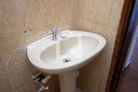 Casa para alugar com 50m², 2 quartos e sem vagaBanheiro