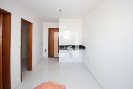 Sala e Cozinha de apartamento para alugar com 2 quartos, 38m² em Vila Bela, São Paulo