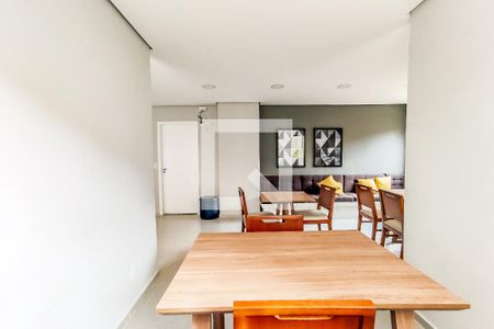 Apartamento à venda com 36m², 2 quartos e sem vagaÁrea Comum - Salão de Festas