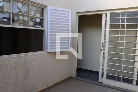 Casa à venda com 260m², 4 quartos e 6 vagasÁrea comum