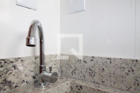 Casa à venda com 170m², 3 quartos e 4 vagasBanheiro