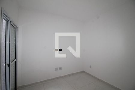 Casa à venda com 170m², 3 quartos e 4 vagasquarto 2  