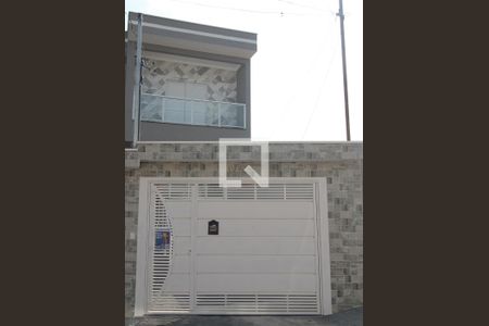 Casa à venda com 170m², 3 quartos e 4 vagasFachada