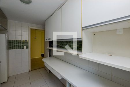 Apartamento à venda com 84m², 2 quartos e 1 vagaCozinha