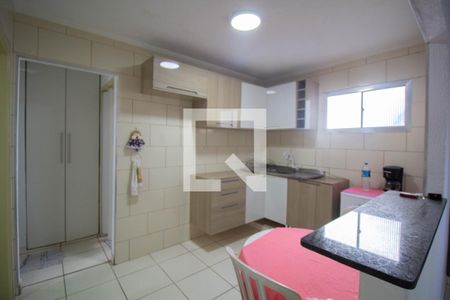 Apartamento à venda com 48m², 2 quartos e 1 vaga Apartamento à venda com 48m², 2 quartos e 1 vagaCozinha