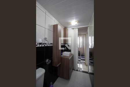 Apartamento à venda com 48m², 2 quartos e 1 vaga Apartamento à venda com 48m², 2 quartos e 1 vagaBanheiro