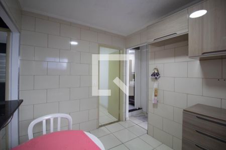 Apartamento à venda com 48m², 2 quartos e 1 vaga Apartamento à venda com 48m², 2 quartos e 1 vagaCozinha