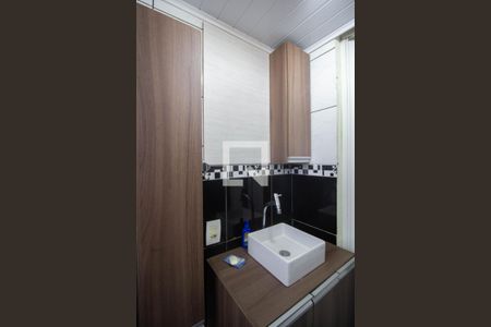 Apartamento à venda com 48m², 2 quartos e 1 vaga Apartamento à venda com 48m², 2 quartos e 1 vagaBanheiro