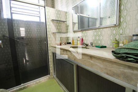 Casa à venda com 477m², 5 quartos e 3 vagasBanheiro Social