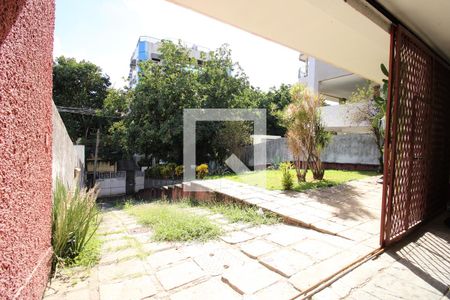 Casa à venda com 477m², 5 quartos e 3 vagasÁrea Externa - Frente