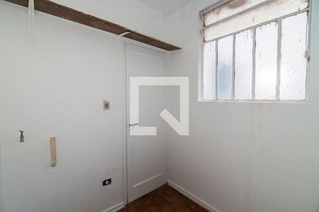 Quarto de Serviço de apartamento para alugar com 2 quartos, 56m² em Saúde, São Paulo