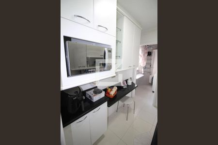 Apartamento à venda com 70m², 2 quartos e 2 vagasCozinha