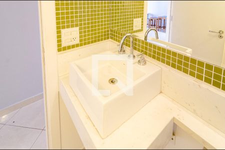 Apartamento para alugar com 72m², 2 quartos e 2 vagas Apartamento para alugar com 72m², 2 quartos e 2 vagasBanheiro Social
