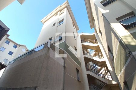 Apartamento para alugar com 50m², 2 quartos e 1 vaga Apartamento para alugar com 50m², 2 quartos e 1 vagaFachada do bloco