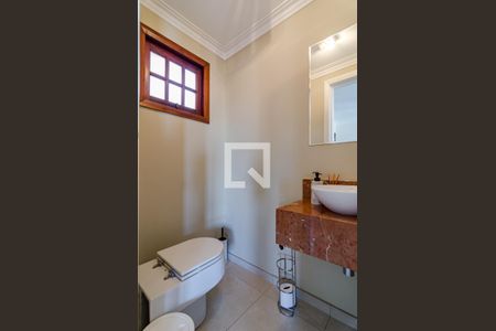 Casa à venda com 350m², 4 quartos e 5 vagasLavabo