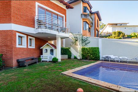 Casa à venda com 350m², 4 quartos e 5 vagasPiscina