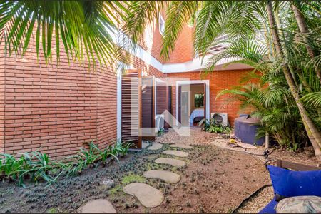Casa à venda com 350m², 4 quartos e 5 vagasVaranda
