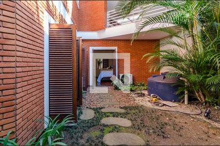 Casa à venda com 350m², 4 quartos e 5 vagasVaranda