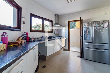 Casa à venda com 350m², 4 quartos e 5 vagasCozinha