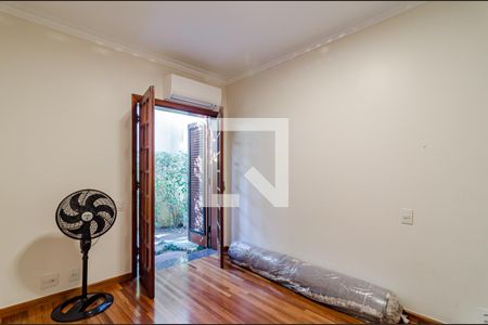 Casa à venda com 350m², 4 quartos e 5 vagasQuarto 4