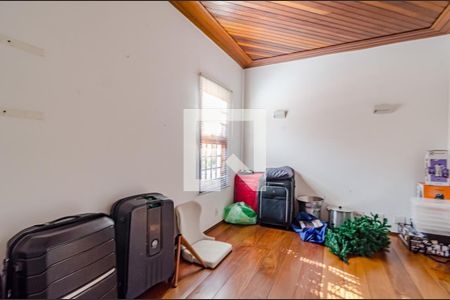 Casa à venda com 350m², 4 quartos e 5 vagasMezanino