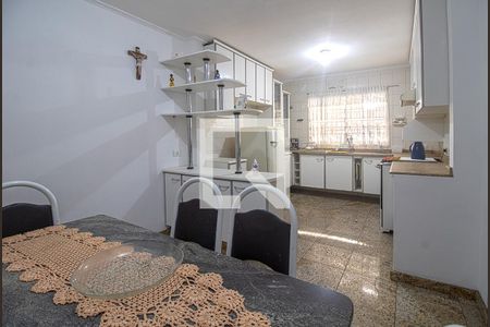 Casa à venda com 150m², 3 quartos e 3 vagasCozinha