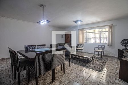 Sala de casa à venda com 3 quartos, 150m² em Vila Gumercindo, São Paulo