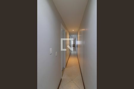 Corredor de apartamento para alugar com 4 quartos, 180m² em Recreio dos Bandeirantes, Rio de Janeiro