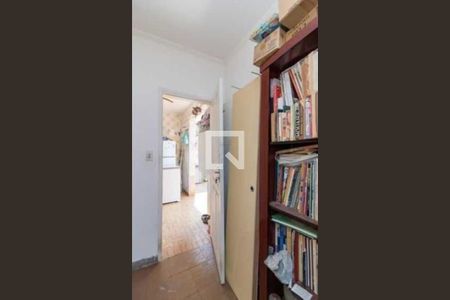 Casa à venda com 5 quartos, 250m² em Vila Ema, São Paulo