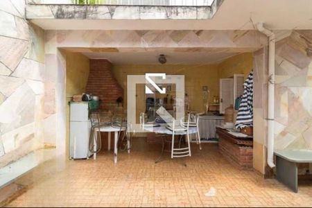 Casa à venda com 250m², 5 quartos e 2 vagas