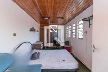 Casa à venda com 5 quartos, 250m² em Vila Ema, São Paulo