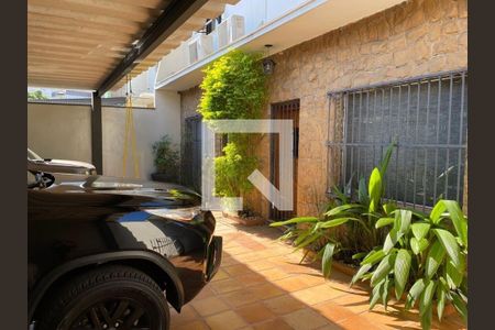 Casa à venda com 4 quartos, 300m² em Brooklin, São Paulo