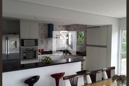 Casa à venda com 340m², 4 quartos e 4 vagas