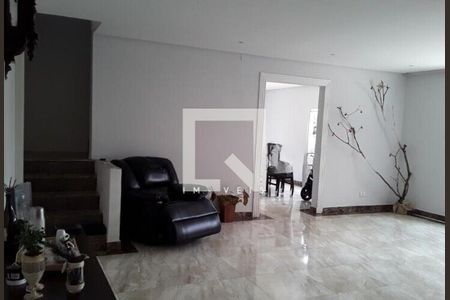 Casa à venda com 4 quartos, 340m² em Vila Buenos Aires, São Paulo