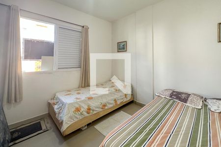 Quarto de apartamento para alugar com 1 quarto, 50m² em Jardim Las Palmas, Guarujá
