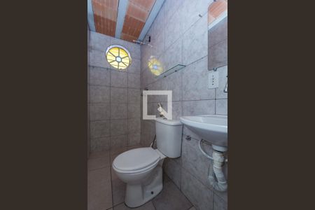 Casa à venda com 280m², 2 quartos e 6 vagas Casa à venda com 280m², 2 quartos e 6 vagasBanheiro da Suíte