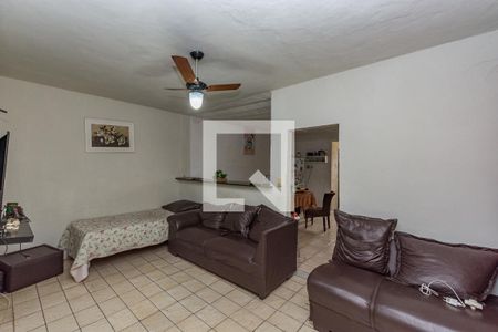 Casa à venda com 280m², 2 quartos e 6 vagas Casa à venda com 280m², 2 quartos e 6 vagasCasa 3 Sala