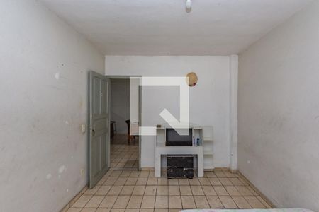 Casa à venda com 280m², 2 quartos e 6 vagas Casa à venda com 280m², 2 quartos e 6 vagasCasa 3 Quarto 2