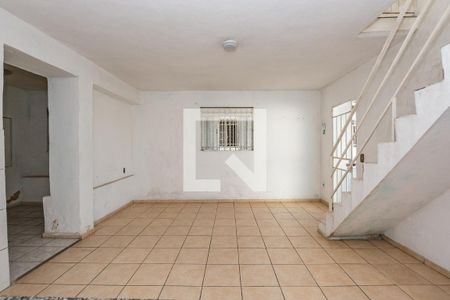 Casa à venda com 280m², 2 quartos e 6 vagas Casa à venda com 280m², 2 quartos e 6 vagasCozinha