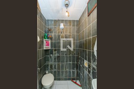 Casa à venda com 280m², 2 quartos e 6 vagas Casa à venda com 280m², 2 quartos e 6 vagasCasa 3 Banheiro