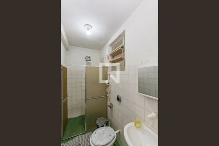 Casa à venda com 280m², 2 quartos e 6 vagas Casa à venda com 280m², 2 quartos e 6 vagasCasa 2 Banheiro